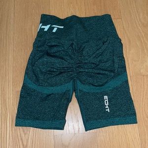 NWOT ECHT Arise Scrunch Shorts